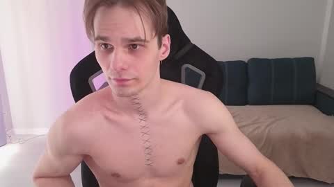 Snapshot of mel_kallen chatting on February 2026 07:52:01 AM MelKallen online show from February 2026 07:52:01 AM