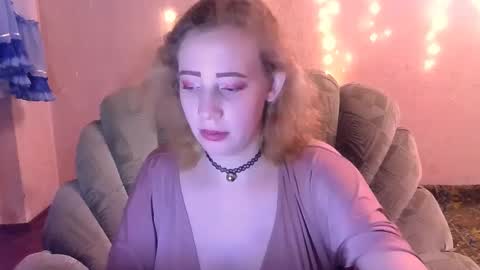 Mel Mellie online show from February 2025 10:33:01 PM