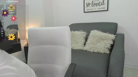 melan_owen online show from January 2025 11:01:02 AM