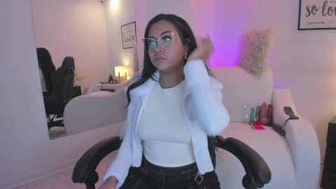 melan_owen online show from July 2026 11:07:01 AM
