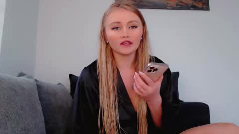 Melania online show from November 2025 12:27:01 PM