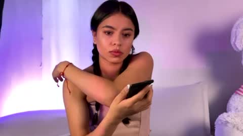 Snapshot of melani_bear chatting on July 2026 04:29:02 PM MELANI online show from July 2026 04:29:02 PM