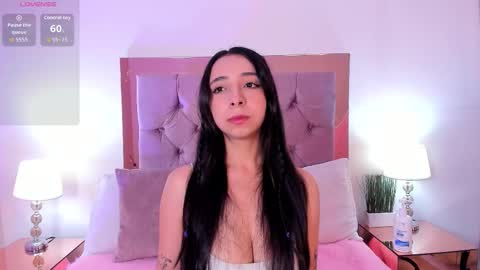 Snapshot of melanie__hills chatting on February 2026 11:30:02 AM Melanie online show from February 2026 11:30:02 AM