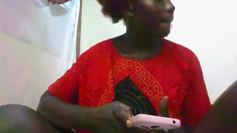 Snapshot of melanie_bae1 chatting on May 2026 02:13:02 PM melanie_bae1 online show from May 2026 02:13:02 PM