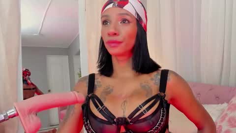 Snapshot of melanie_milleer chatting on February 2026 05:30:01 AM Melanie Miller online show from February 2026 05:30:01 AM