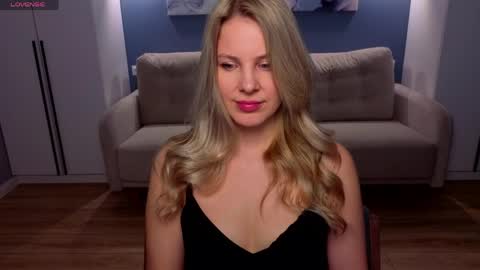 Melanie Bennett online show from April 2026 08:17:02 AM