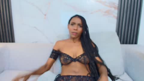 Snapshot of melaniepatton chatting on February 2026 05:46:02 PM Melanie online show from February 2026 05:46:02 PM