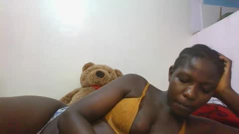 Snapshot of melanin_bae chatting on February 2026 06:49:02 PM Baby online show from February 2026 06:49:02 PM