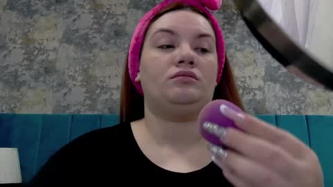 melanniebrown online show from February 2025 07:41:01 AM