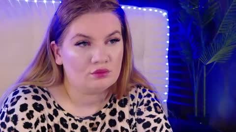 melanniebrown online show from April 2026 04:48:01 AM