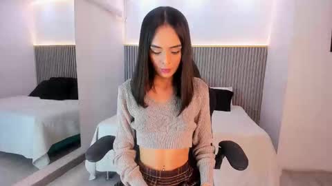 melany_hoffman online show from October 2025 09:24:01 PM