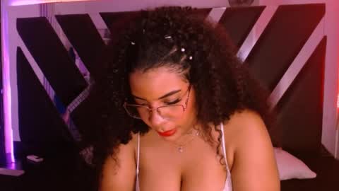 melany tylor online show from November 2025 01:48:02 AM