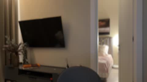 Adel online show from March 2026 07:40:02 PM