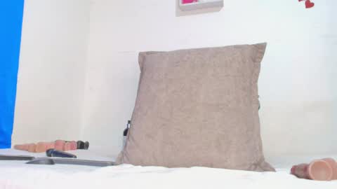 Snapshot of melanyy_miller chatting on May 2026 03:36:02 AM melanny online show from May 2026 03:36:02 AM
