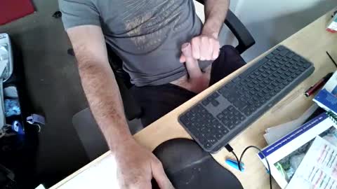 melbguy_075 online show from March 2026 11:08:02 PM