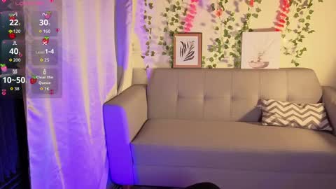 melifresita online show from November 2025 06:45:01 PM