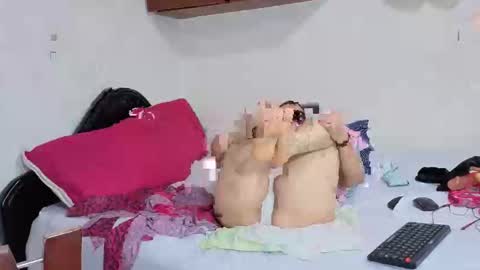 Snapshot of melihotxxx chatting on September 2025 03:15:02 PM melihotxxx online show from September 2025 03:15:02 PM