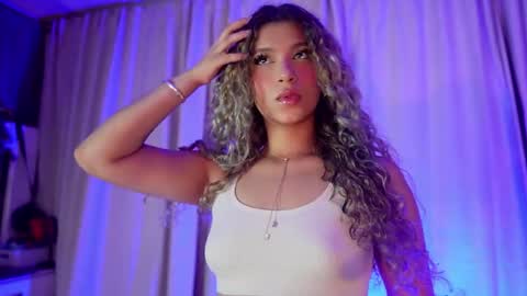 Snapshot of melina_smith1 chatting on May 2026 07:40:02 PM MelinaSmith online show from May 2026 07:40:02 PM