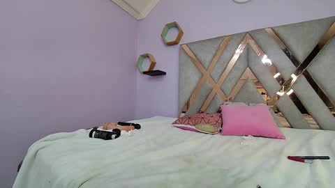 Melissa online show from February 2025 02:44:02 PM