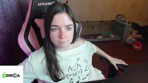 melisanilson online show from December 2025 02:57:02 PM