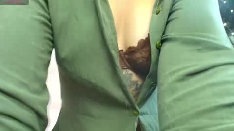 MELISSA  online show from January 2026 02:23:01 PM