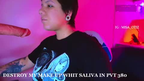 Lissa  online show from October 2025 11:22:01 AM