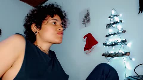  Carol - Dany  online show from December 2024 12:44:02 AM