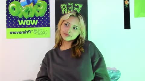 Snapshot of melissa_noir chatting on January 2026 04:38:02 AM melissa_noir online show from January 2026 04:38:02 AM