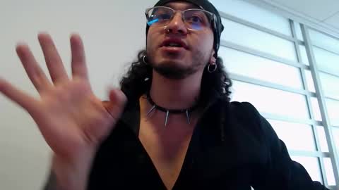 Melkkor Independient Model online show from January 2026 06:00:02 PM