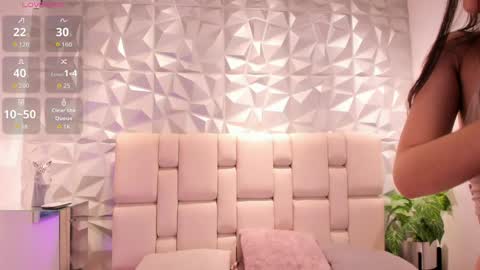Snapshot of mell_muller chatting on May 2026 11:49:01 AM Mell online show from May 2026 11:49:01 AM