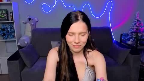 mellhyees online show from January 2026 05:26:02 PM