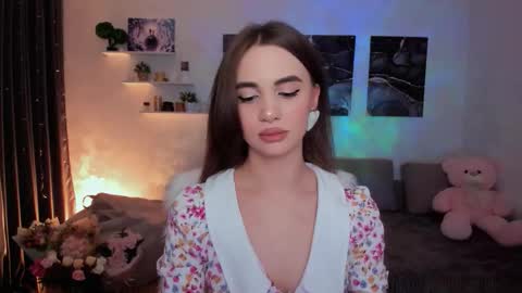 Tessa online show from December 2025 10:03:01 PM