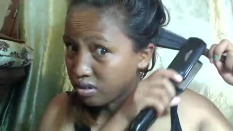 mellissa online show from November 2025 03:06:01 AM