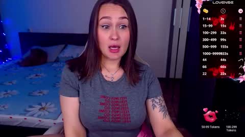 Mel online show from November 2025 11:43:02 AM