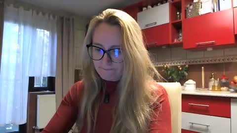 Snapshot of melly_rosey chatting on October 2025 06:24:02 AM Melly online show from October 2025 06:24:02 AM