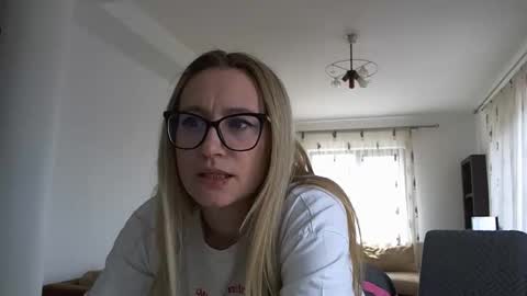 Melly online show from March 2026 11:48:02 AM