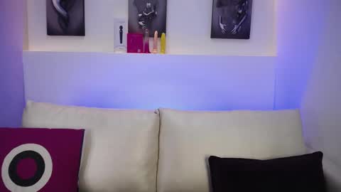 Melodi online show from September 2025 01:22:01 PM