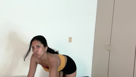 Snapshot of melody24_ chatting on March 2025 02:01:02 PM melody24_ online show from March 2025 02:01:02 PM