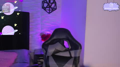 Melody online show from December 2025 08:27:01 PM