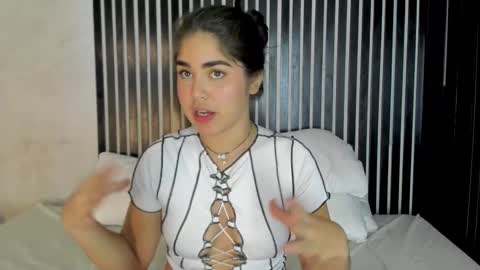 melody phillips online show from March 2026 09:36:02 AM