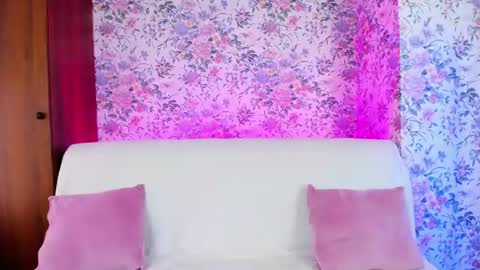 Snapshot of melodyhudson chatting on July 2026 06:04:02 AM Melody online show from July 2026 06:04:02 AM