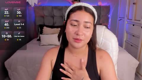 MELY online show from October 2025 06:28:02 PM