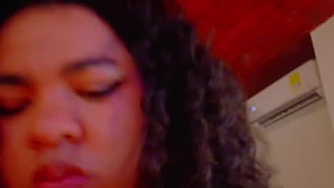 Snapshot of memphiswilliams chatting on May 2026 02:52:01 AM Memphis Williams online show from May 2026 02:52:01 AM