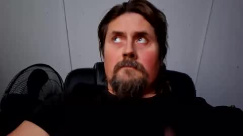 Snapshot of men10_12_1983 chatting on November 2025 07:46:01 PM men10_12_1983 online show from November 2025 07:46:01 PM