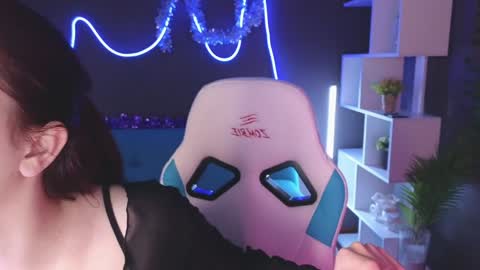 Mencialo online show from December 2024 01:24:01 AM