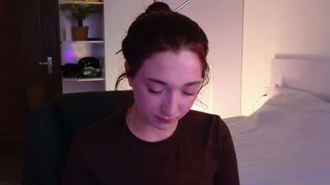 Snapshot of mencialo chatting on June 2026 02:36:02 AM Mencialo online show from June 2026 02:36:02 AM