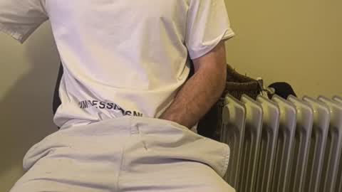 Snapshot of menneedlovingtoo chatting on August 2026 07:13:02 PM dill online show from August 2026 07:13:02 PM