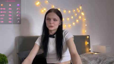 meow3cha online show from April 2026 05:36:01 PM