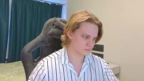 Mickey online show from February 2025 04:18:02 AM