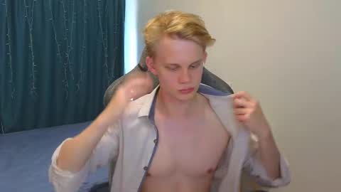 Mickey online show from October 2025 09:10:01 AM